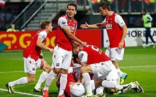 与新生代球 与新生代球