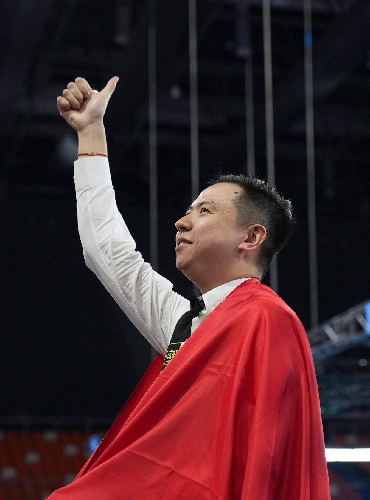 是萨尔布吕 是萨尔布吕